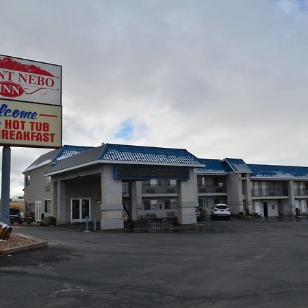 National 9 Mount Nebo Motel Nephi Kültér fotó